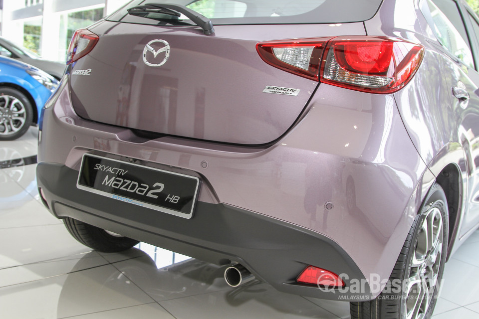 Mazda 2 Hatchback DJ (2015) Exterior