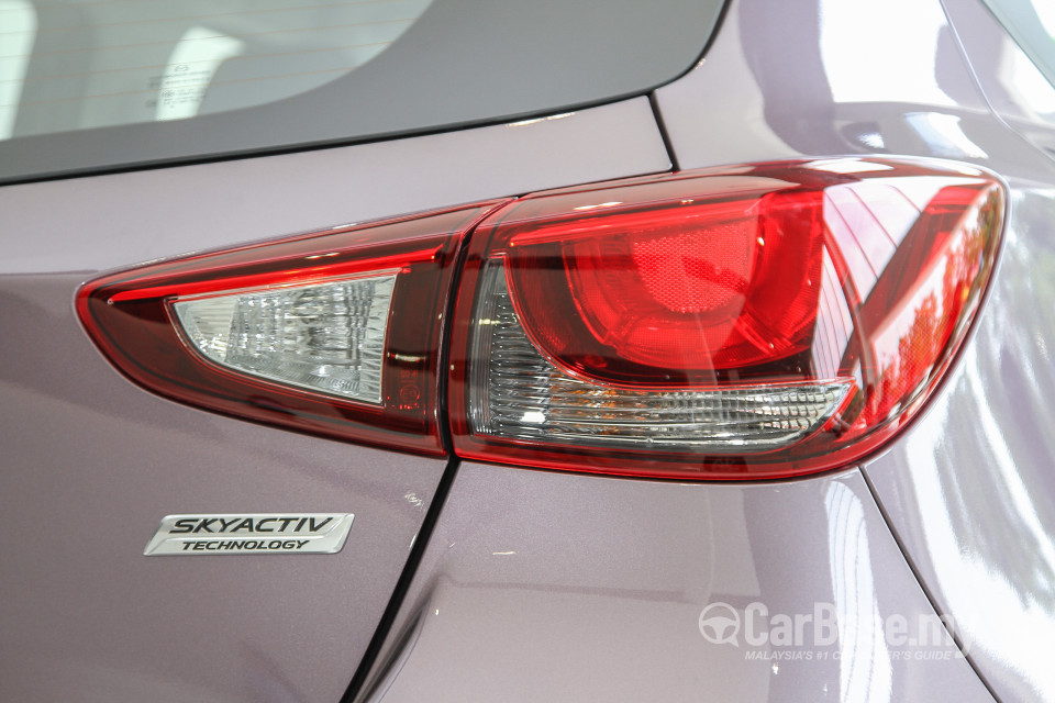 Mazda 2 Hatchback DJ (2015) Exterior