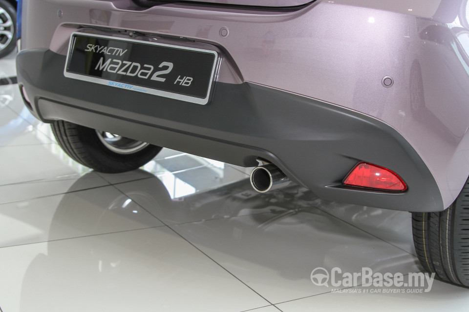 Mazda 2 Hatchback DJ (2015) Exterior
