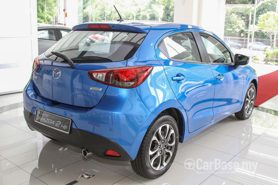 Mazda 2 Hatchback DJ (2015) Exterior