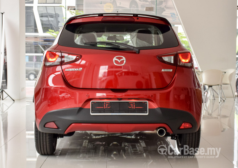 Mazda 2 Hatchback DJ (2015) Exterior