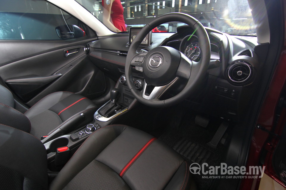 Mazda 2 Hatchback DJ (2015) Interior