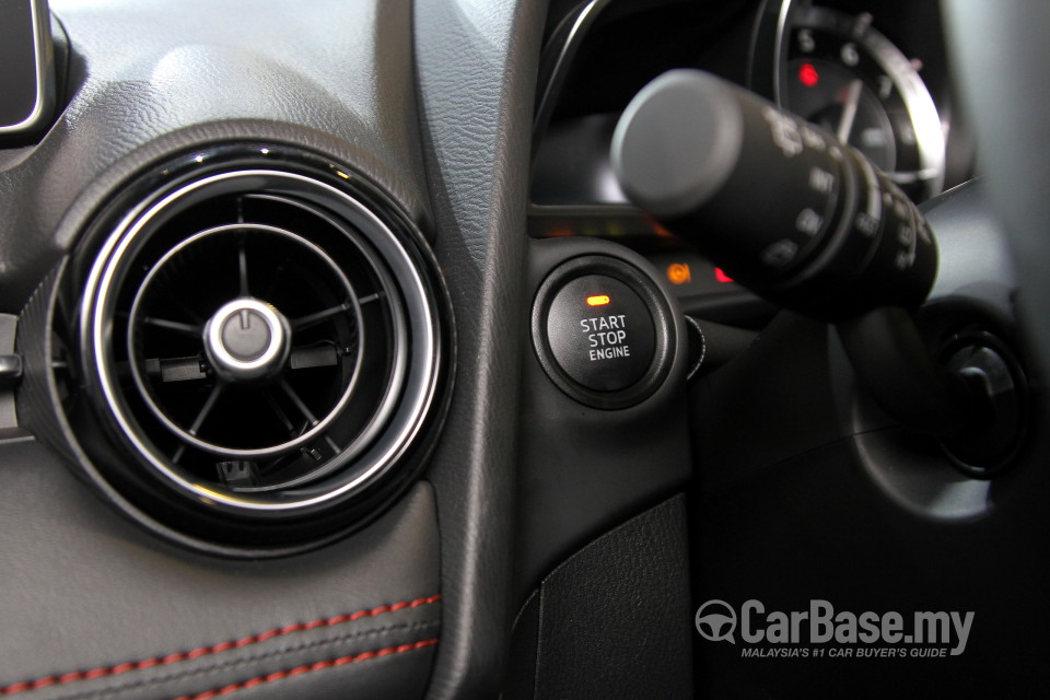 Mazda 2 Hatchback DJ (2015) Interior