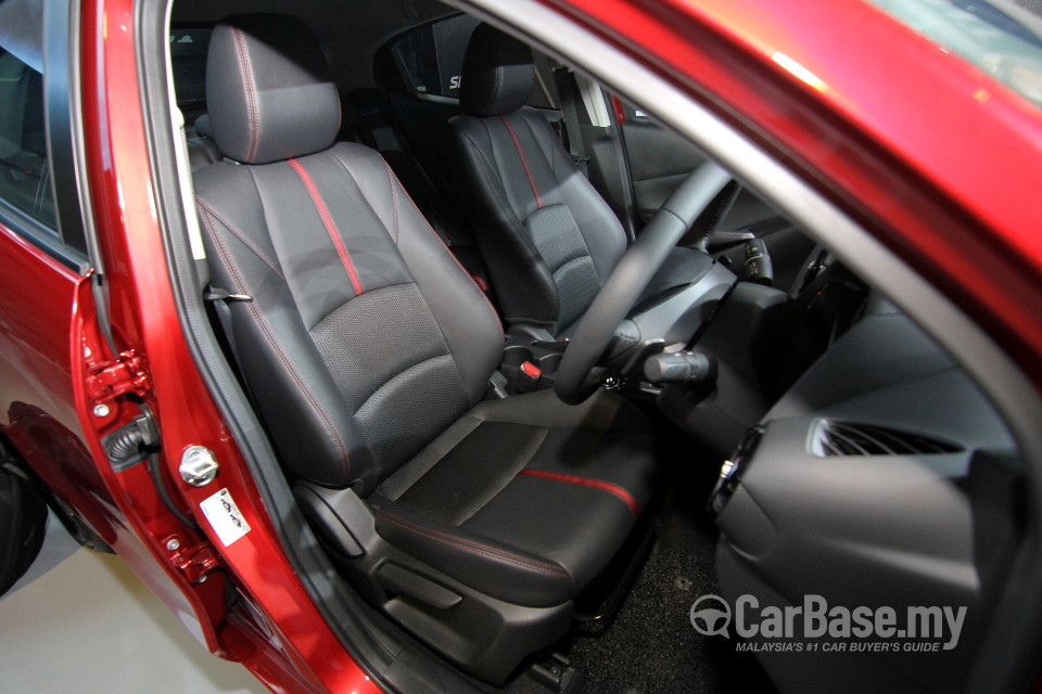 Mazda 2 Hatchback DJ (2015) Interior