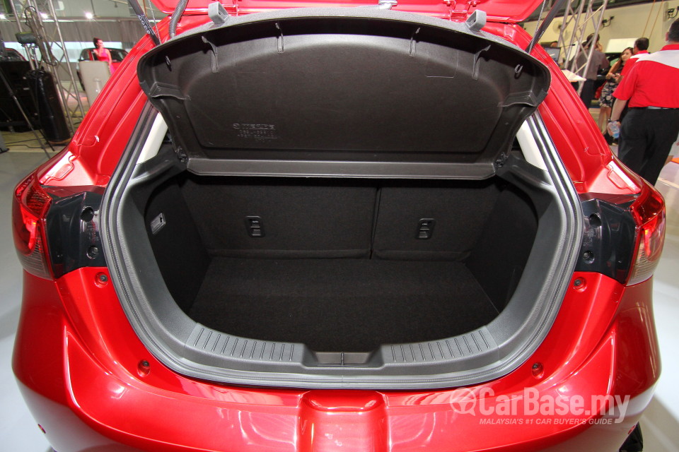 Mazda 2 Hatchback DJ (2015) Interior