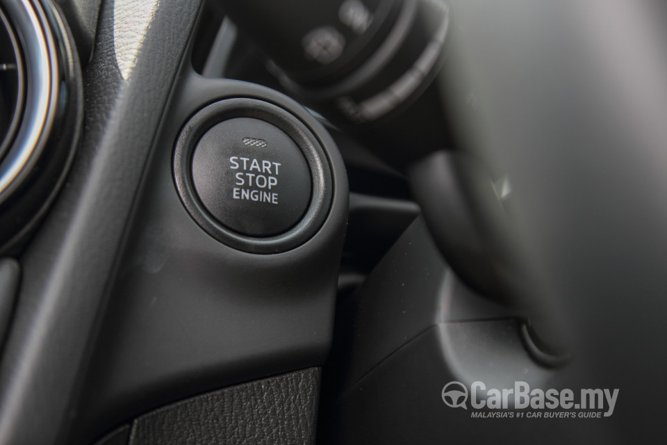 Mazda 2 Hatchback DJ (2015) Interior