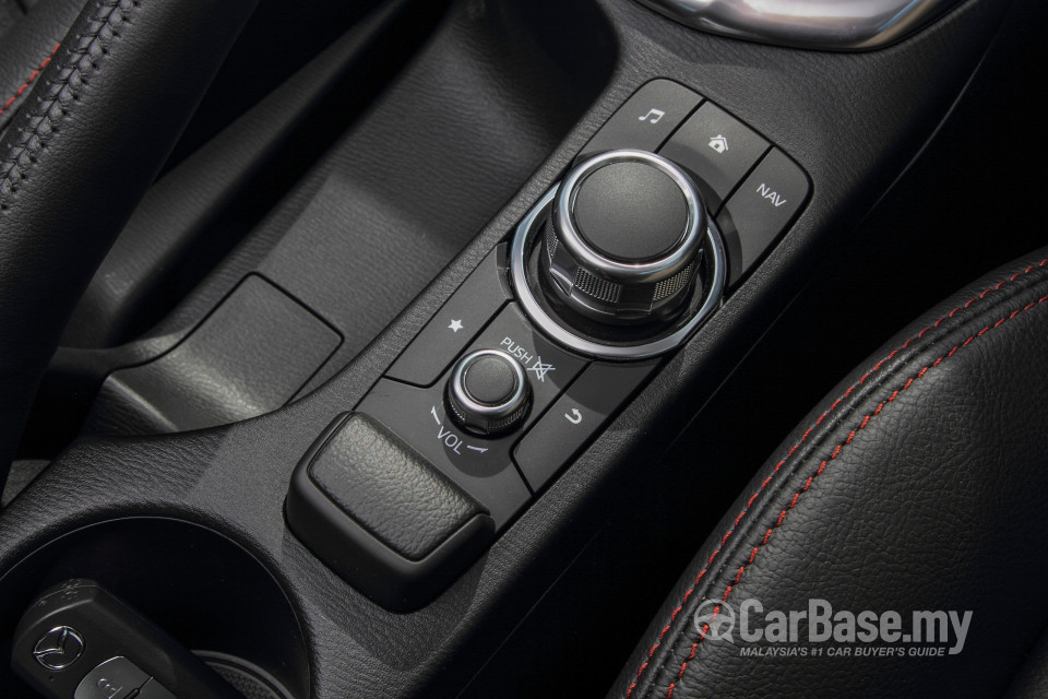 Mazda 2 Hatchback DJ (2015) Interior