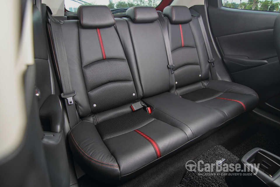 Mazda 2 Hatchback DJ (2015) Interior