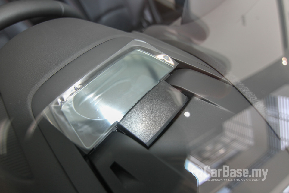 Mazda 2 Hatchback DJ (2015) Interior