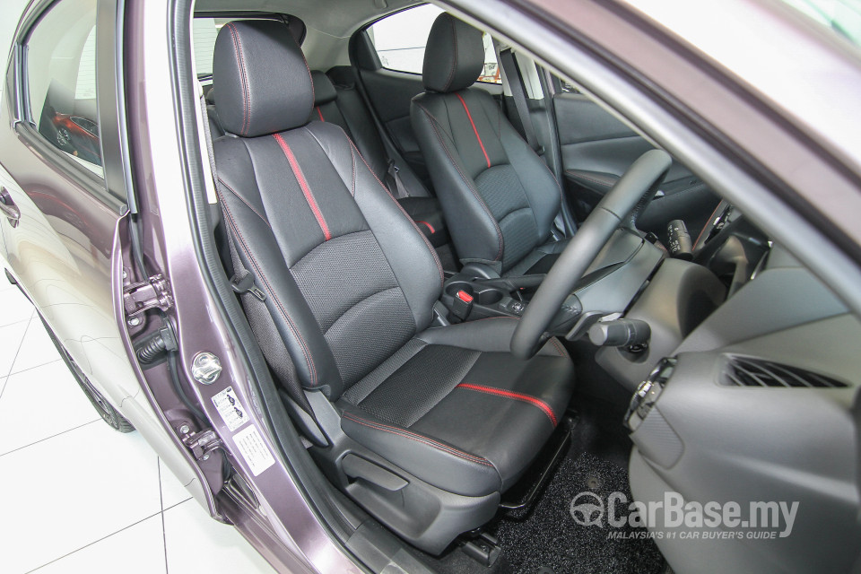 Mazda 2 Hatchback DJ (2015) Interior