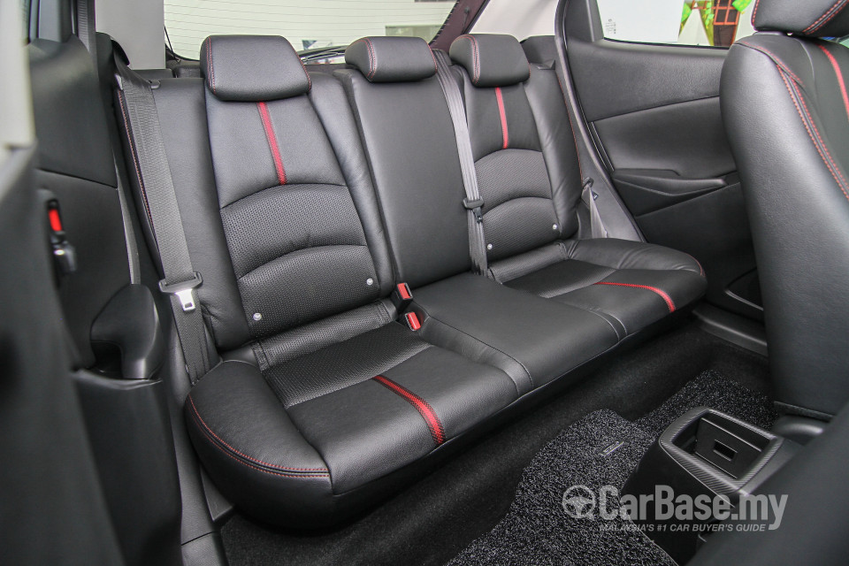 Mazda 2 Hatchback DJ (2015) Interior