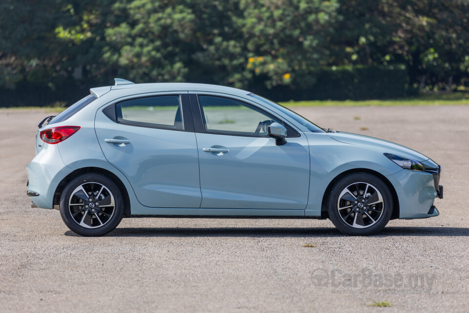 Mazda 2 Hatchback DJ Facelift (2020) Exterior