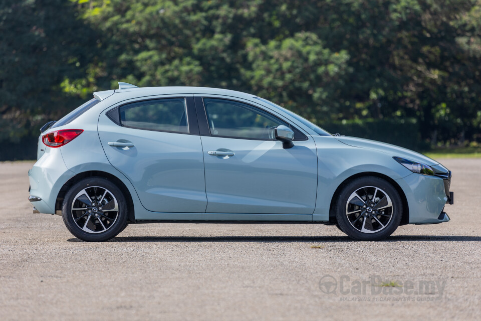 Mazda 2 Hatchback DJ Facelift (2020) Exterior