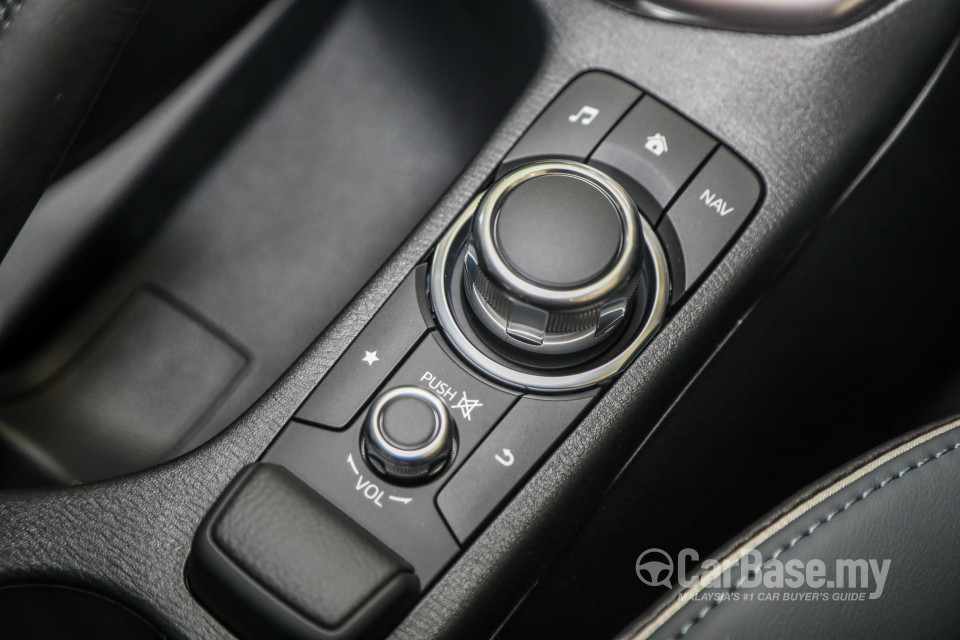Mazda 2 Hatchback DJ Facelift (2020) Interior