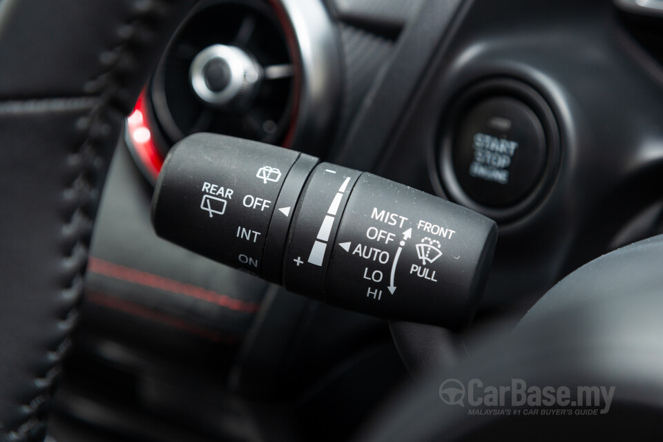 Mazda 2 Hatchback DJ Facelift (2020) Interior