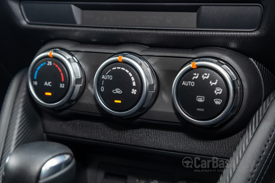 Mazda 2 Hatchback DJ Facelift (2020) Interior