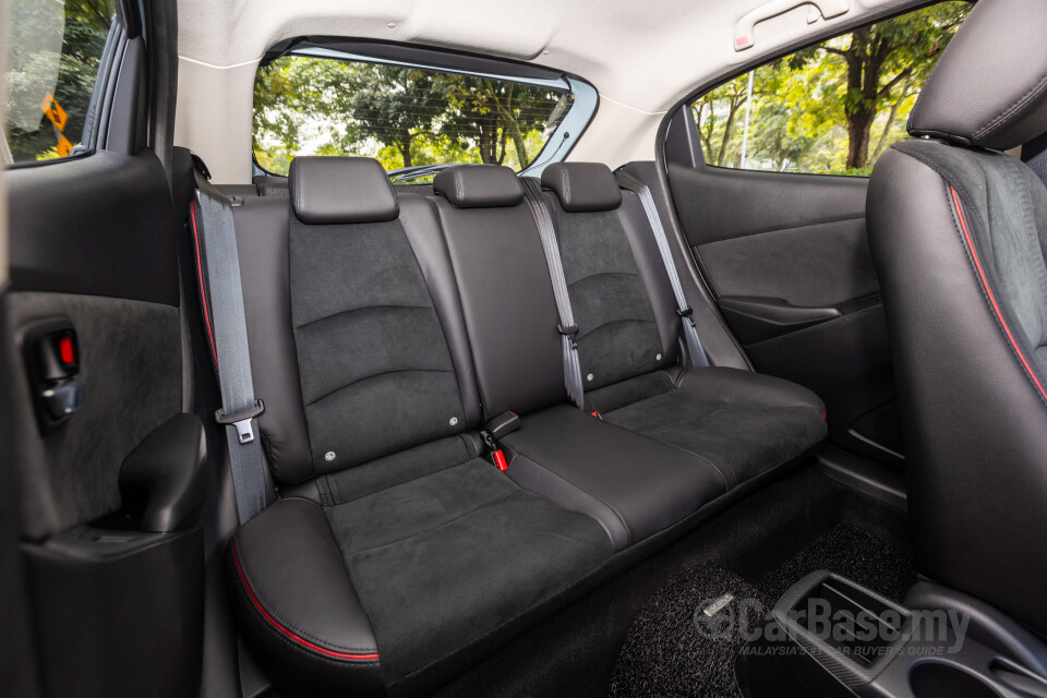 Mazda 2 Hatchback DJ Facelift (2020) Interior