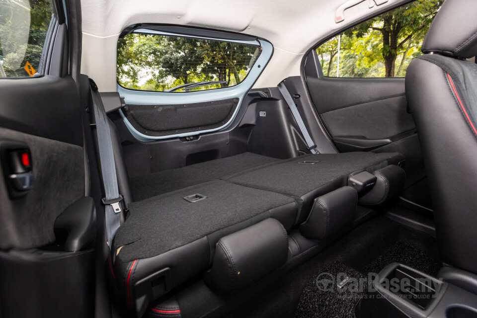 Mazda 2 Hatchback DJ Facelift (2020) Interior