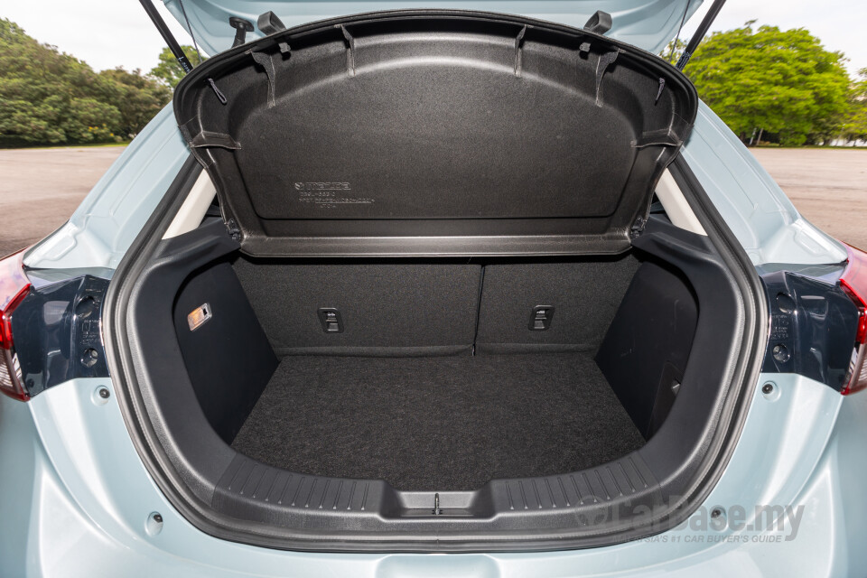 Mazda 2 Hatchback DJ Facelift (2020) Interior