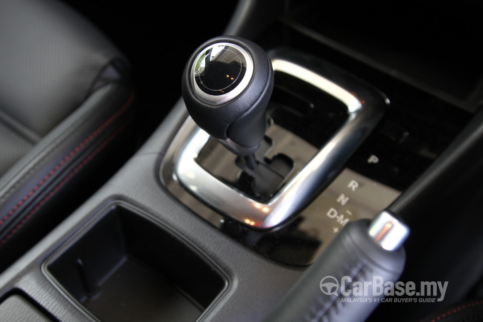 Mazda 6 Sedan GJ (2013) Interior