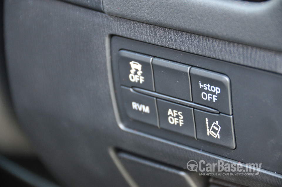 Mazda 6 Sedan GJ (2013) Interior