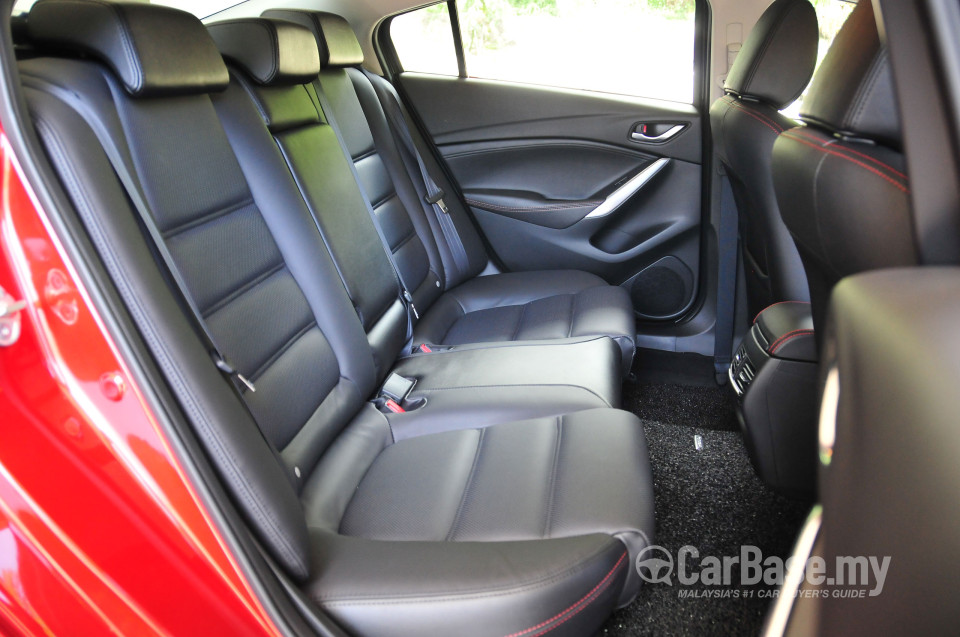 Mazda 6 Sedan GJ (2013) Interior