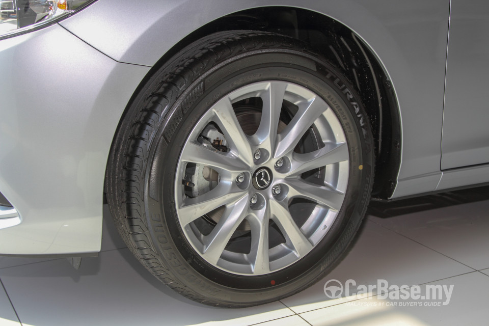 Mazda 6 Sedan GJ Facelift (2015) Exterior