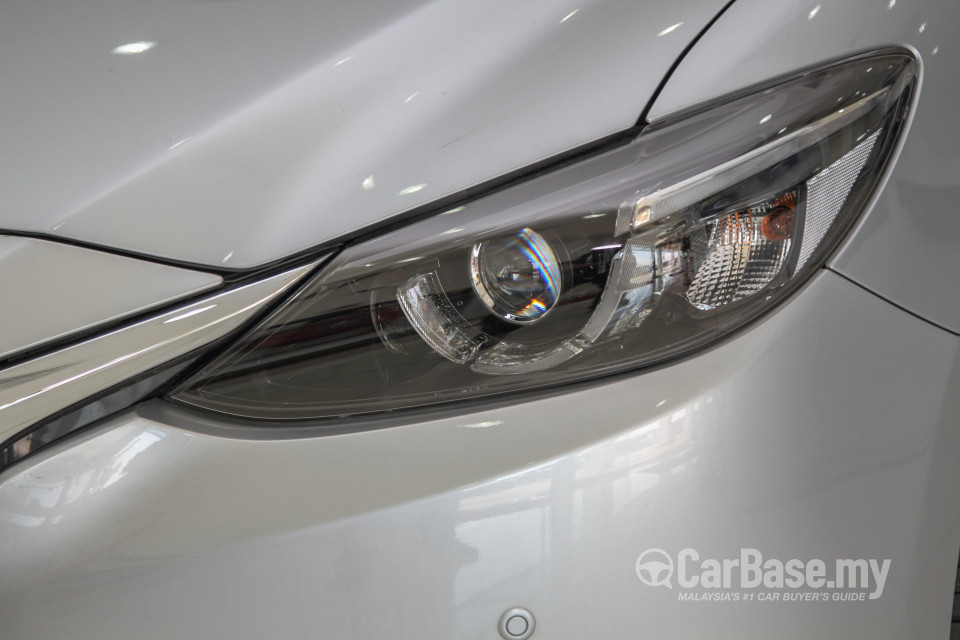 Mazda 6 Sedan GJ Facelift (2015) Exterior