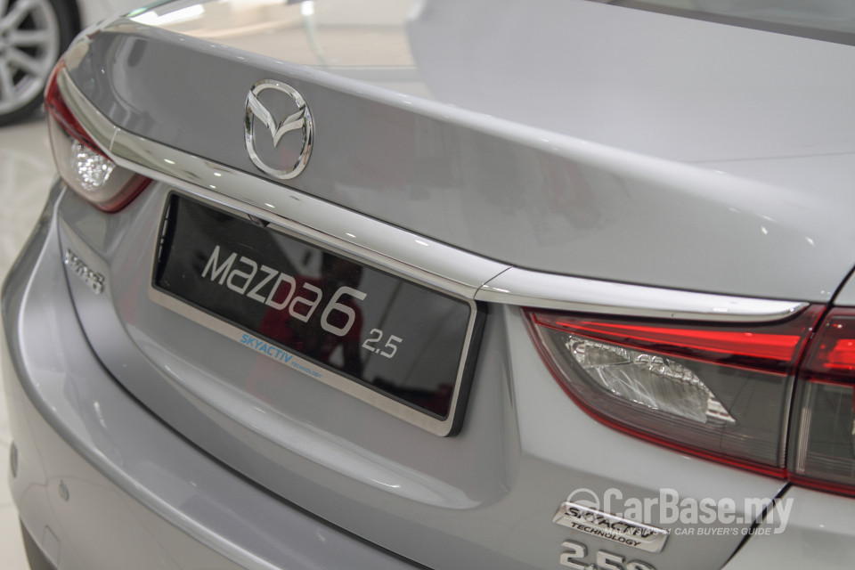 Mazda 6 Sedan GJ Facelift (2015) Exterior