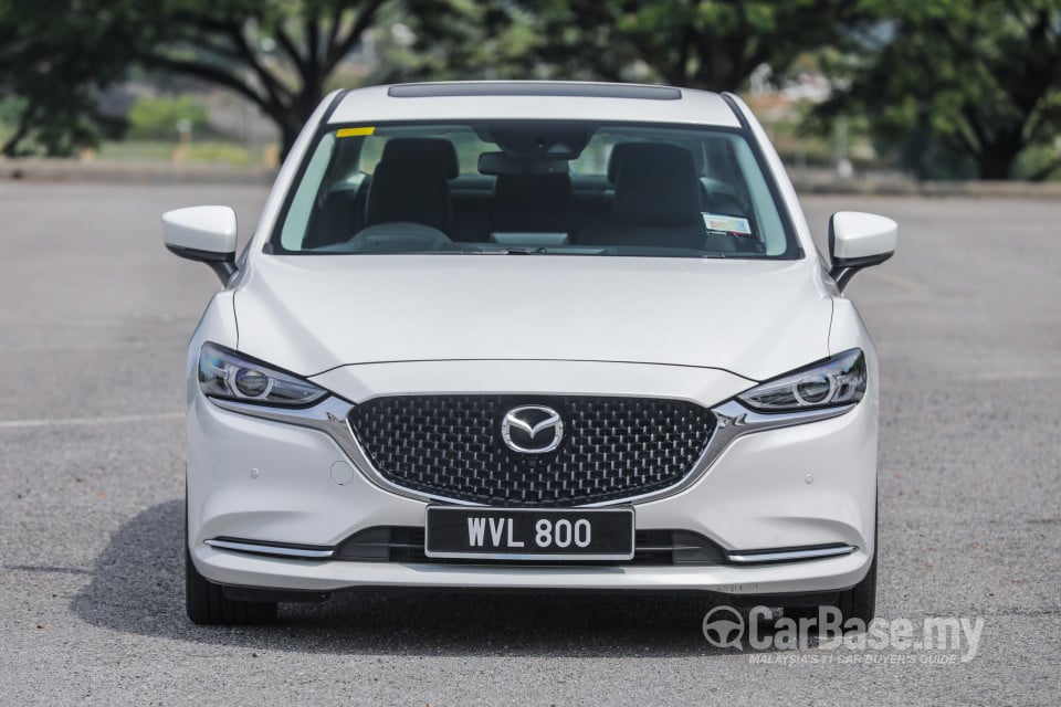 Mazda 6 Sedan GJ Facelift (2015) Exterior