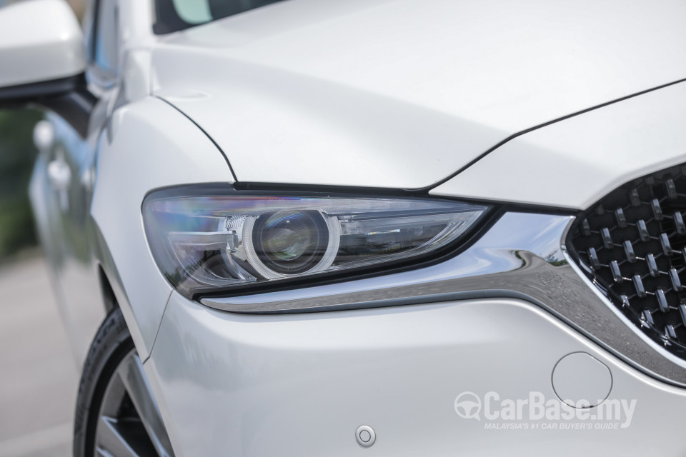 Mazda 6 Sedan GJ Facelift (2015) Exterior
