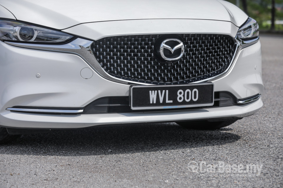 Mazda 6 Sedan GJ Facelift (2015) Exterior