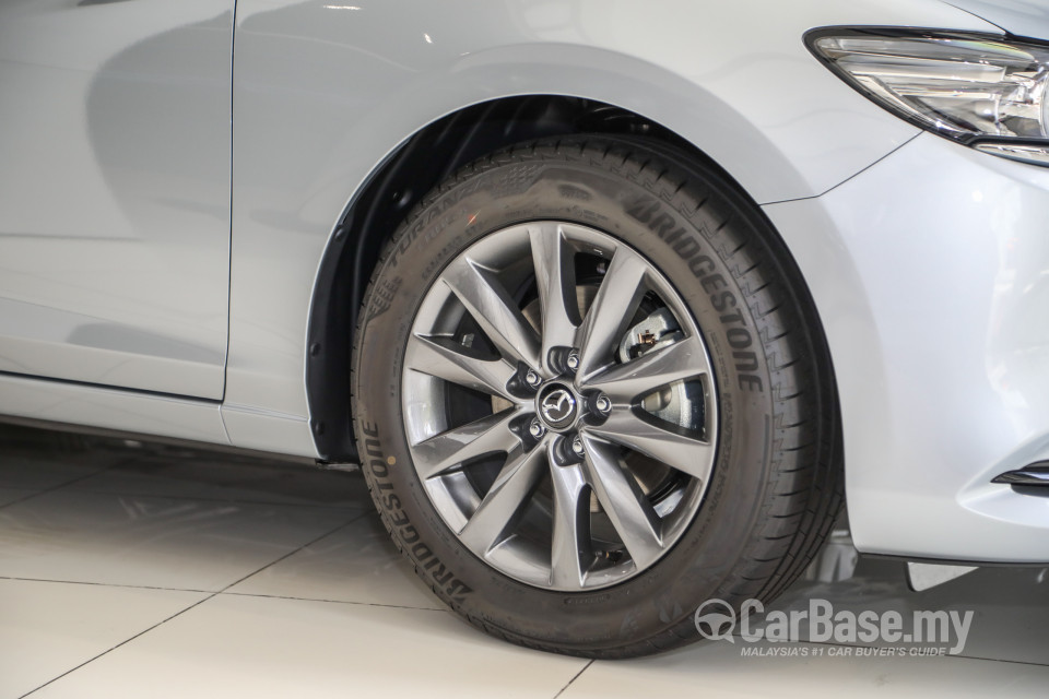 Mazda 6 Sedan GJ Facelift (2015) Exterior