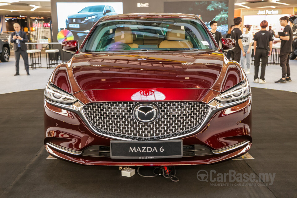 Mazda 6 Sedan GJ Facelift (2015) Exterior