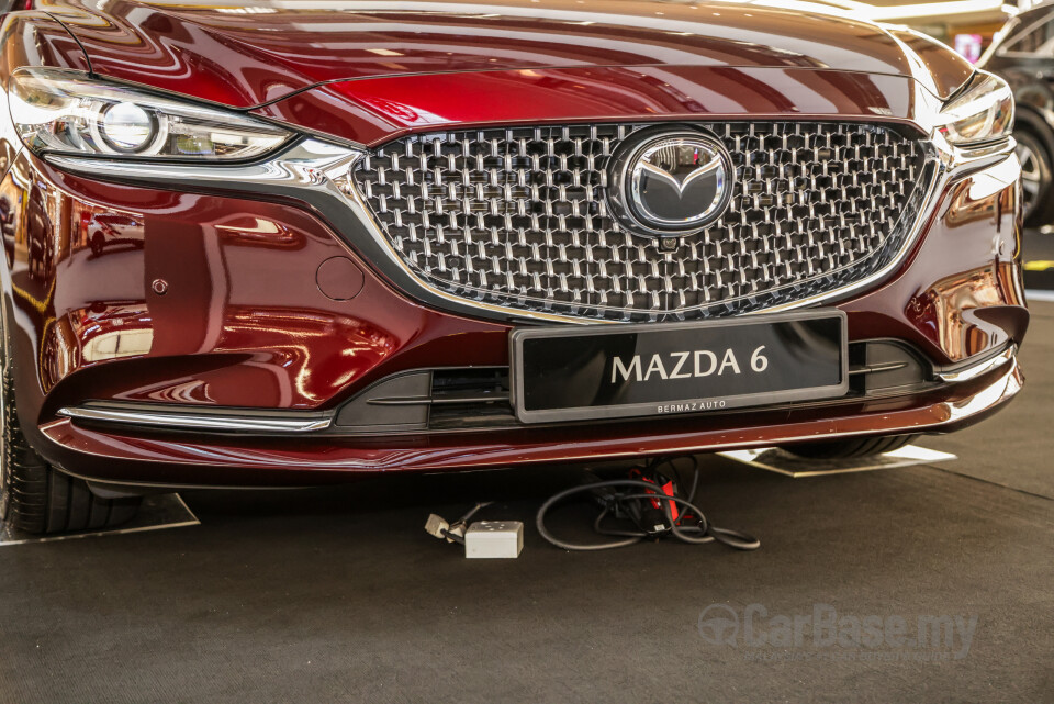 Mazda 6 Sedan GJ Facelift (2015) Exterior