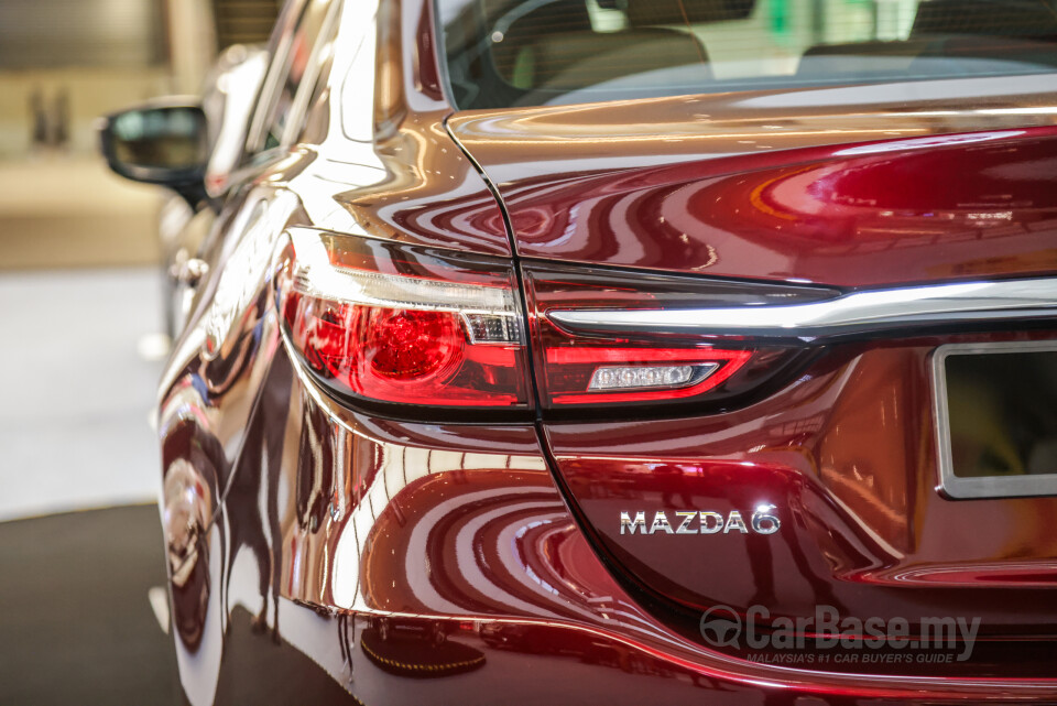 Mazda 6 Sedan GJ Facelift (2015) Exterior