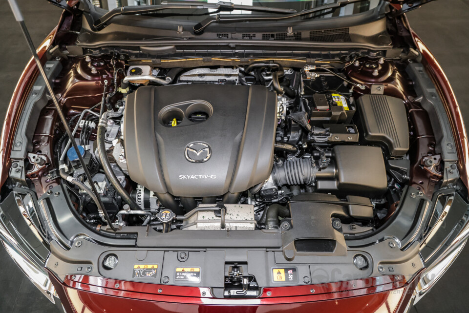 Mazda 6 Sedan GJ Facelift (2015) Exterior