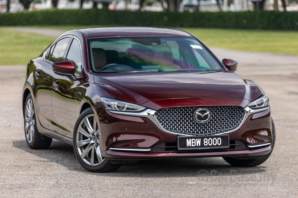 Mazda 6 Sedan GJ Facelift (2015) Exterior