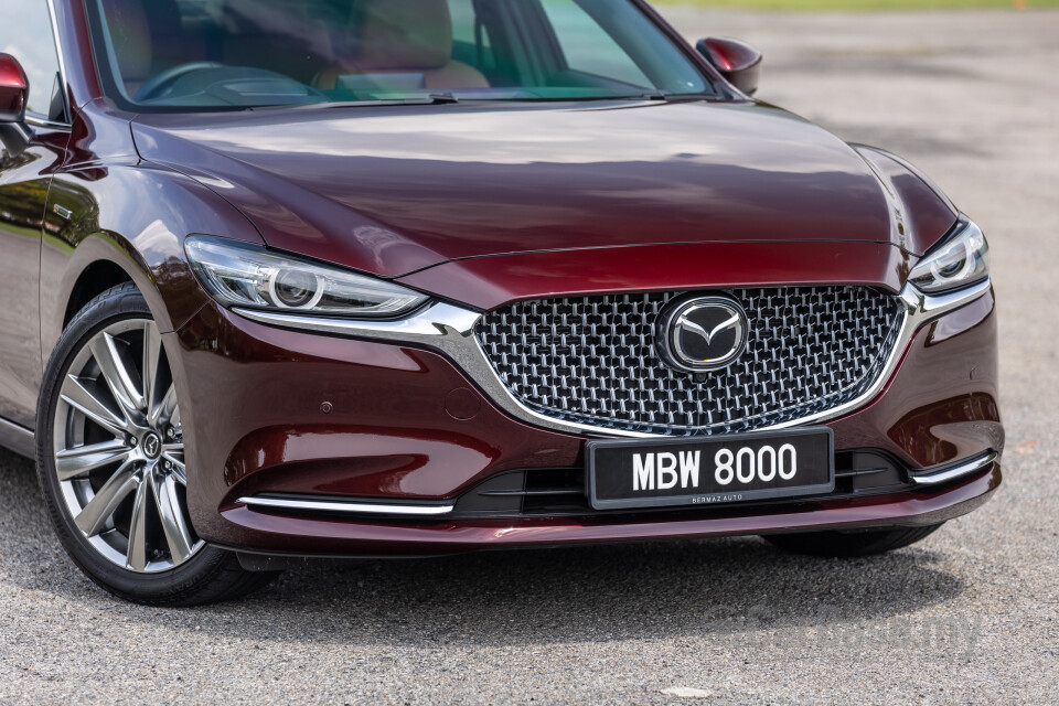 Mazda 6 Sedan GJ Facelift (2015) Exterior