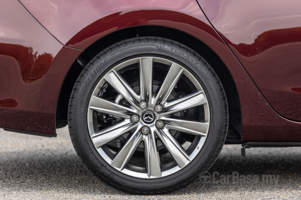 Mazda 6 Sedan GJ Facelift (2015) Exterior