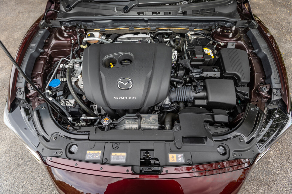 Mazda 6 Sedan GJ Facelift (2015) Exterior