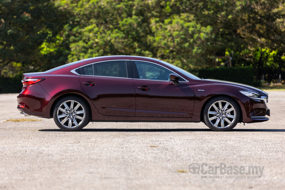 Mazda 6 Sedan GJ Facelift (2015) Exterior
