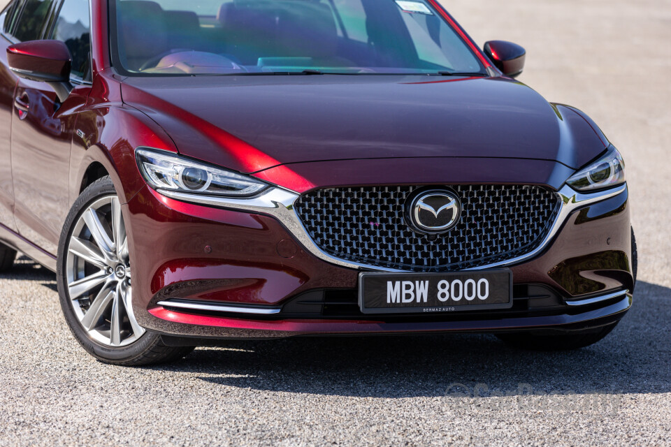 Mazda 6 Sedan GJ Facelift (2015) Exterior