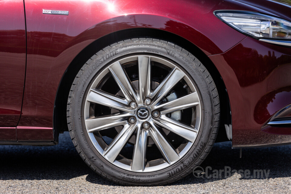 Mazda 6 Sedan GJ Facelift (2015) Exterior