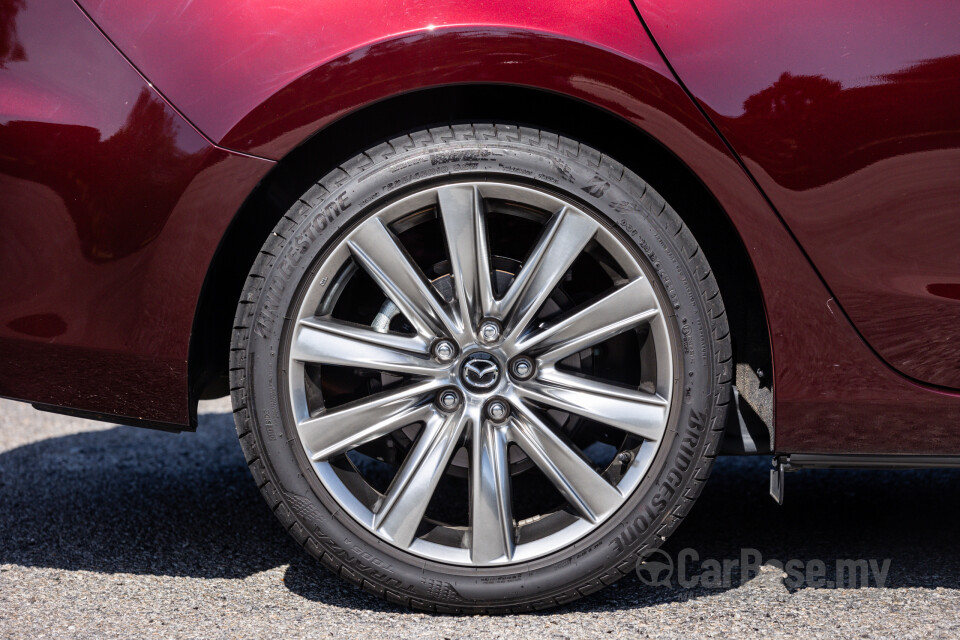 Mazda 6 Sedan GJ Facelift (2015) Exterior