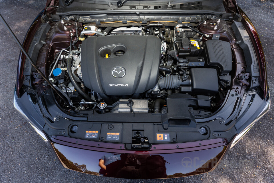 Mazda 6 Sedan GJ Facelift (2015) Exterior