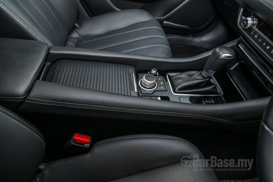 Mazda MX-5 ND (2015) Interior