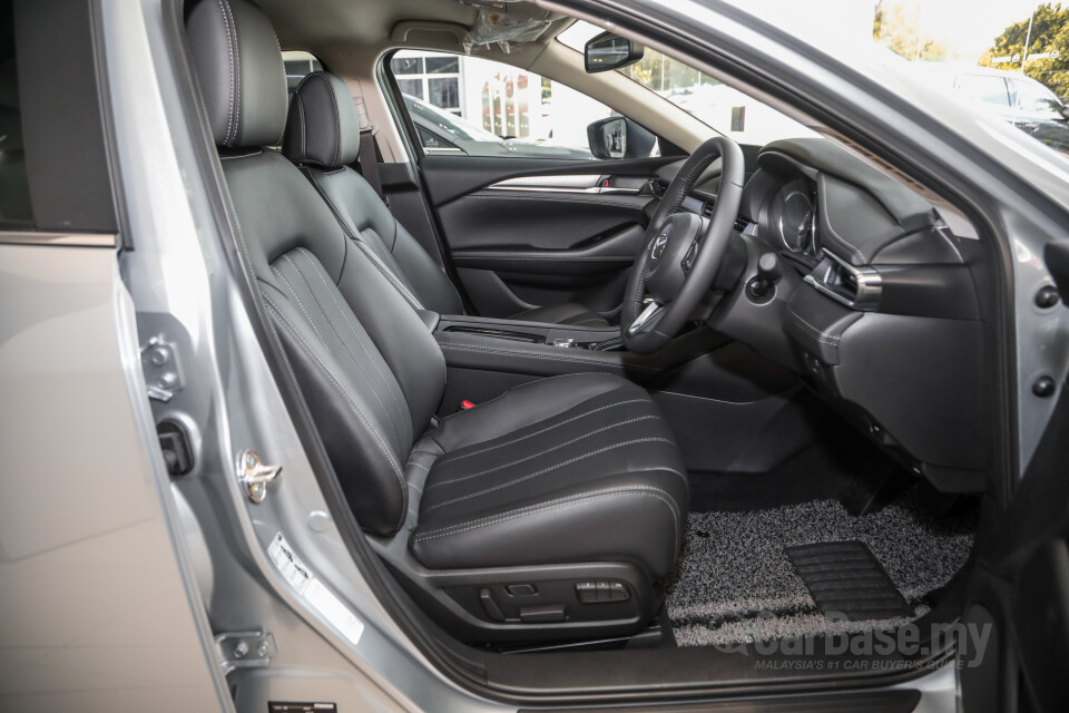 Nissan Navara D23 (2015) Interior