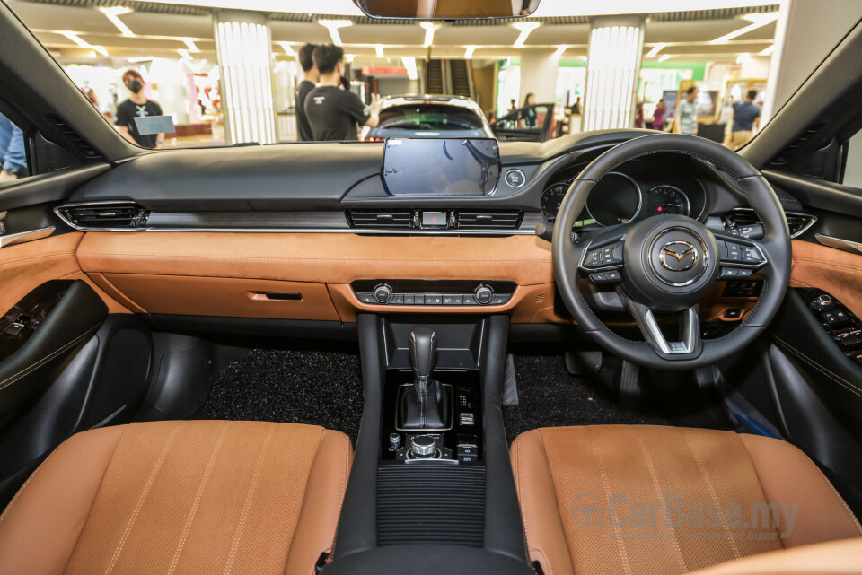 Mazda 6 Sedan GJ Facelift (2015) Interior