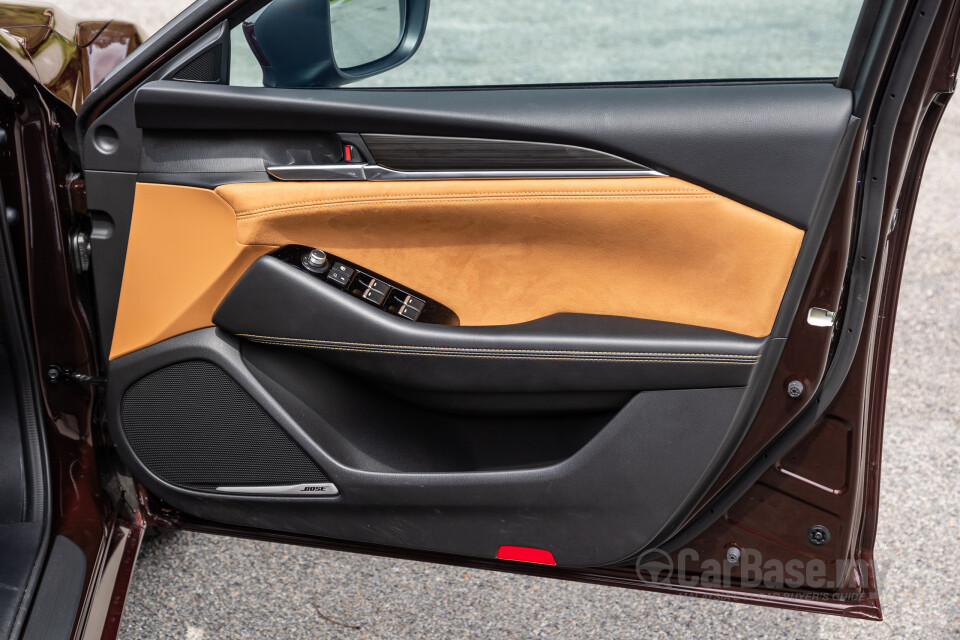 Mazda 6 Sedan GJ Facelift (2015) Interior